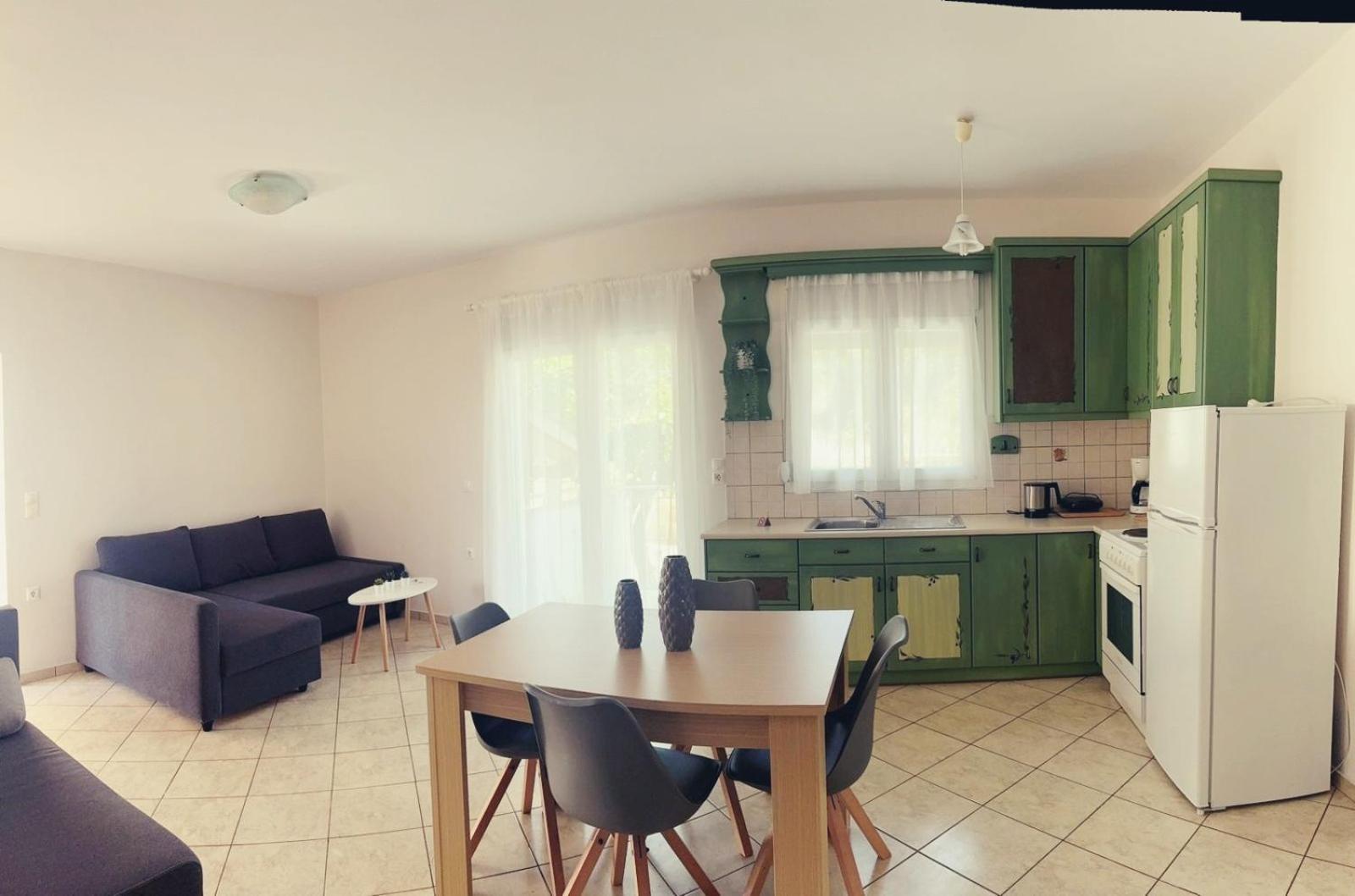 Efi & Zoi Apartment