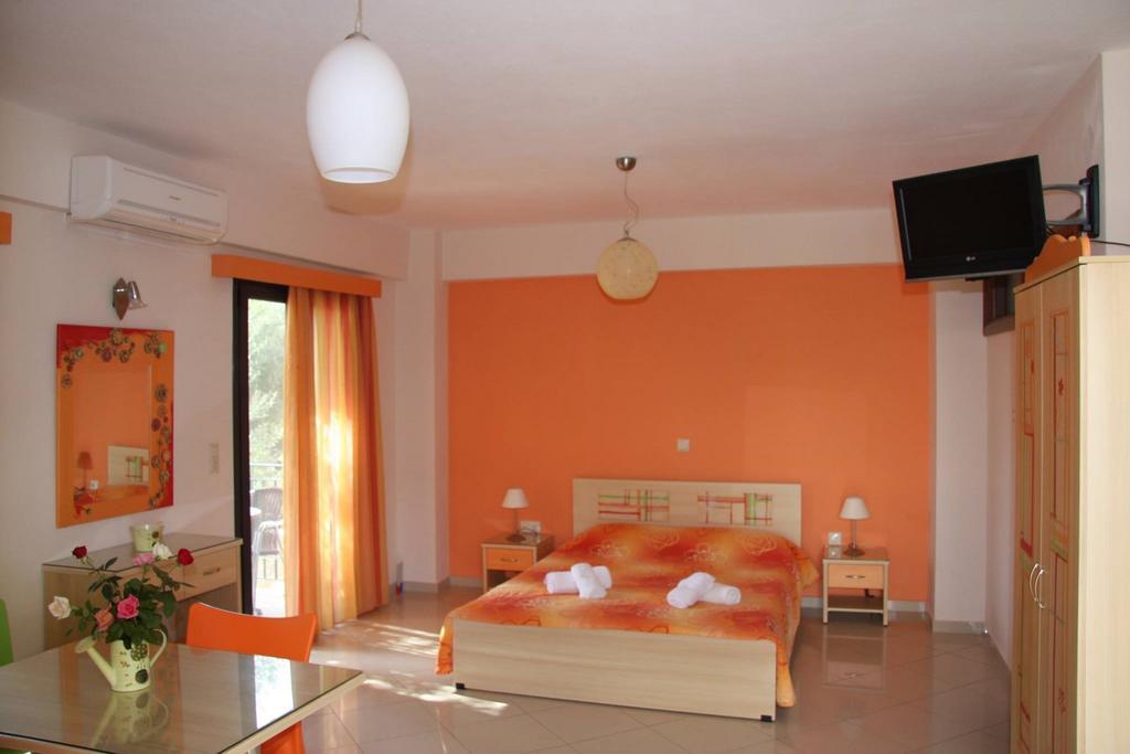 Efi & Zoi Apartment Sívota